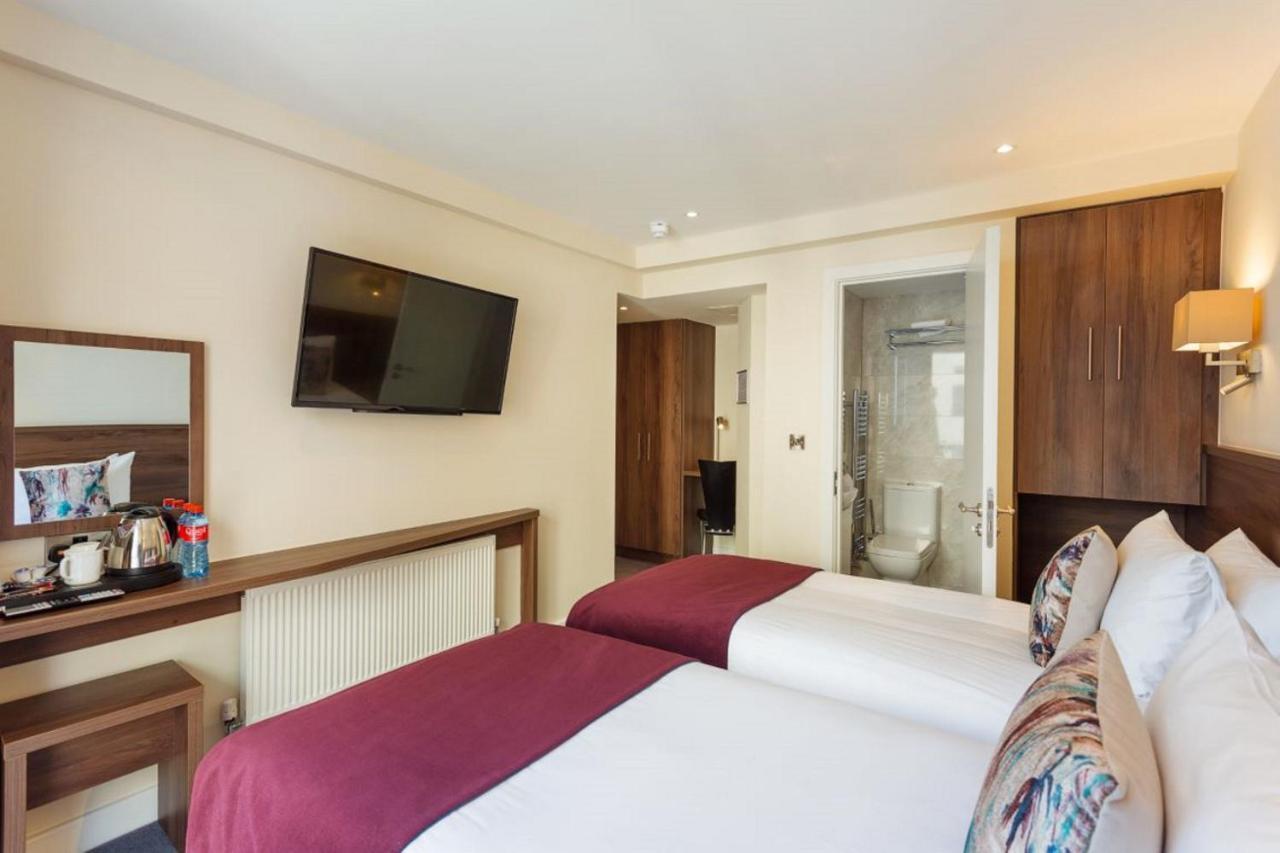Standard Double or Twin Room,1191136645:JPEG